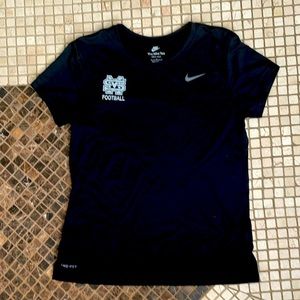 Women’s dry fit Saint Mary’s, Nike T-shirt size Large